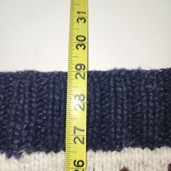 Vintage Ecuador Handmade Chunky Cable Knit Sweater - Picture 12 of 15